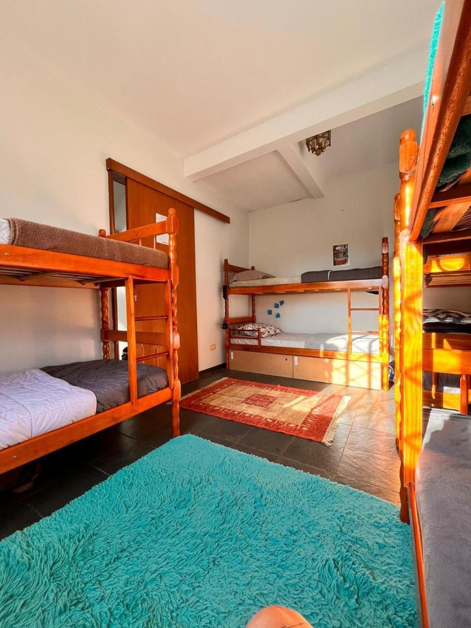 Opera Hostel Curitiba Bagian luar foto
